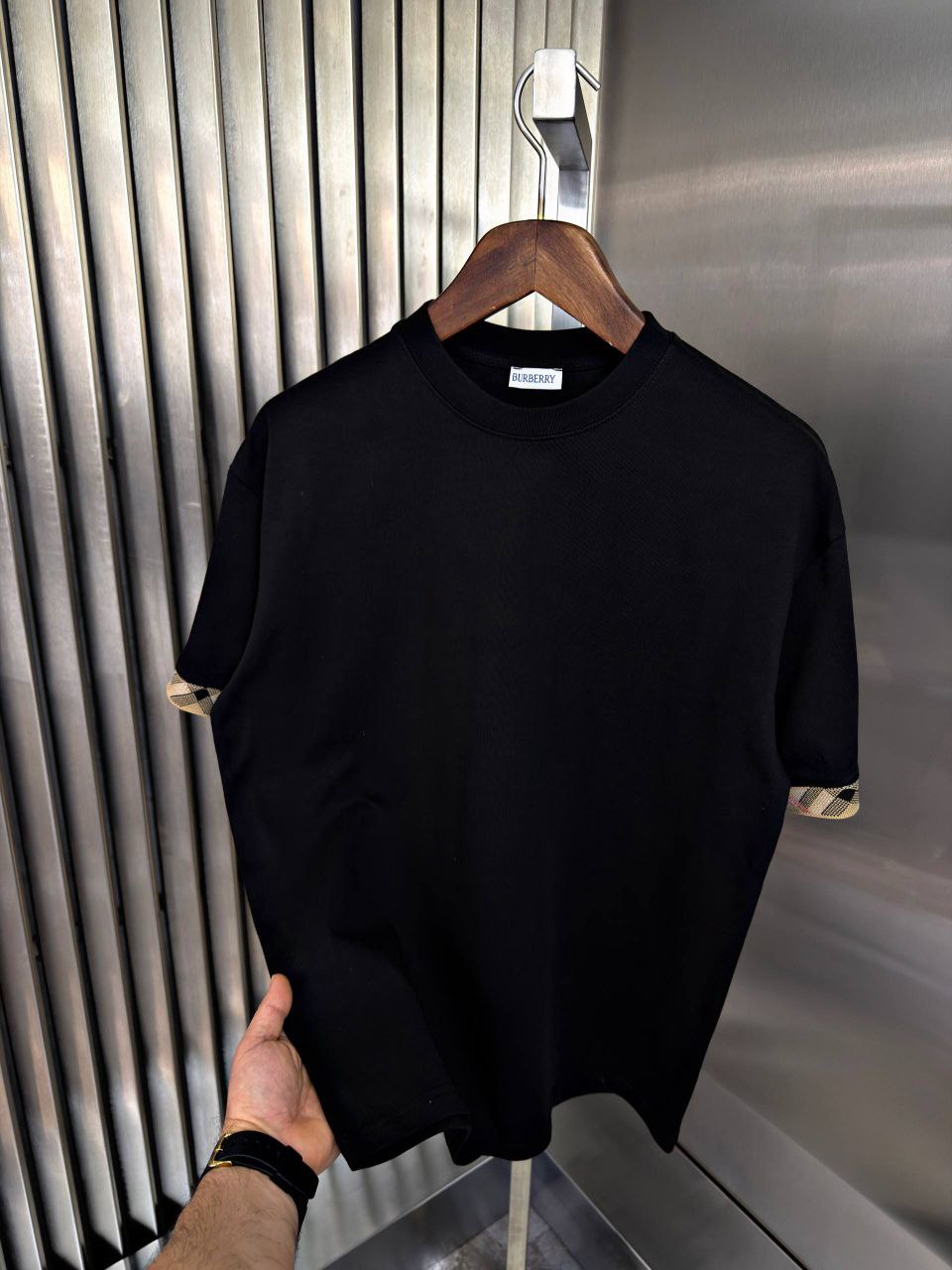 T-SHIRT BURBERRY  -Premium Quality