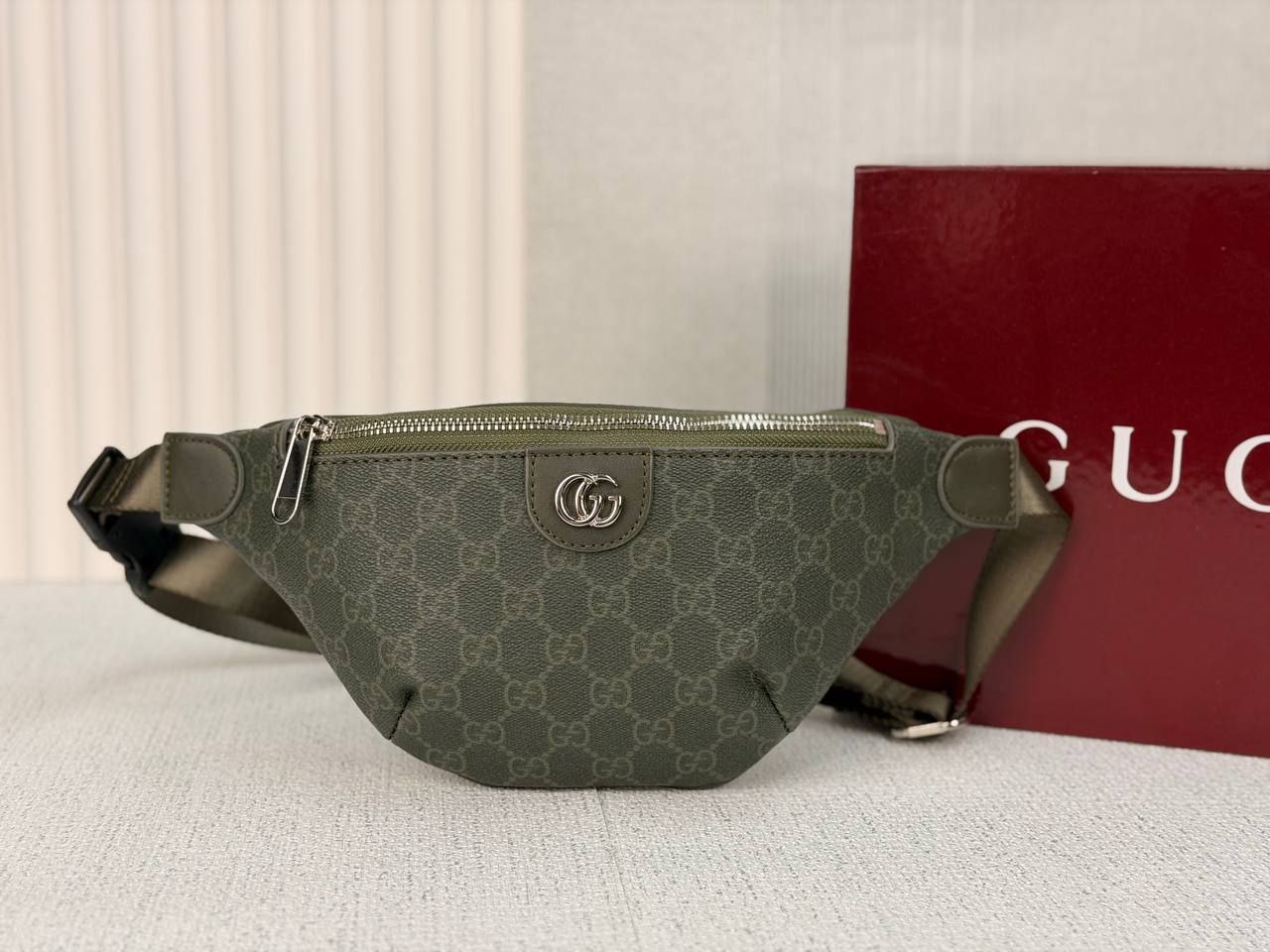 BANANE GUCCI OPHIDIA