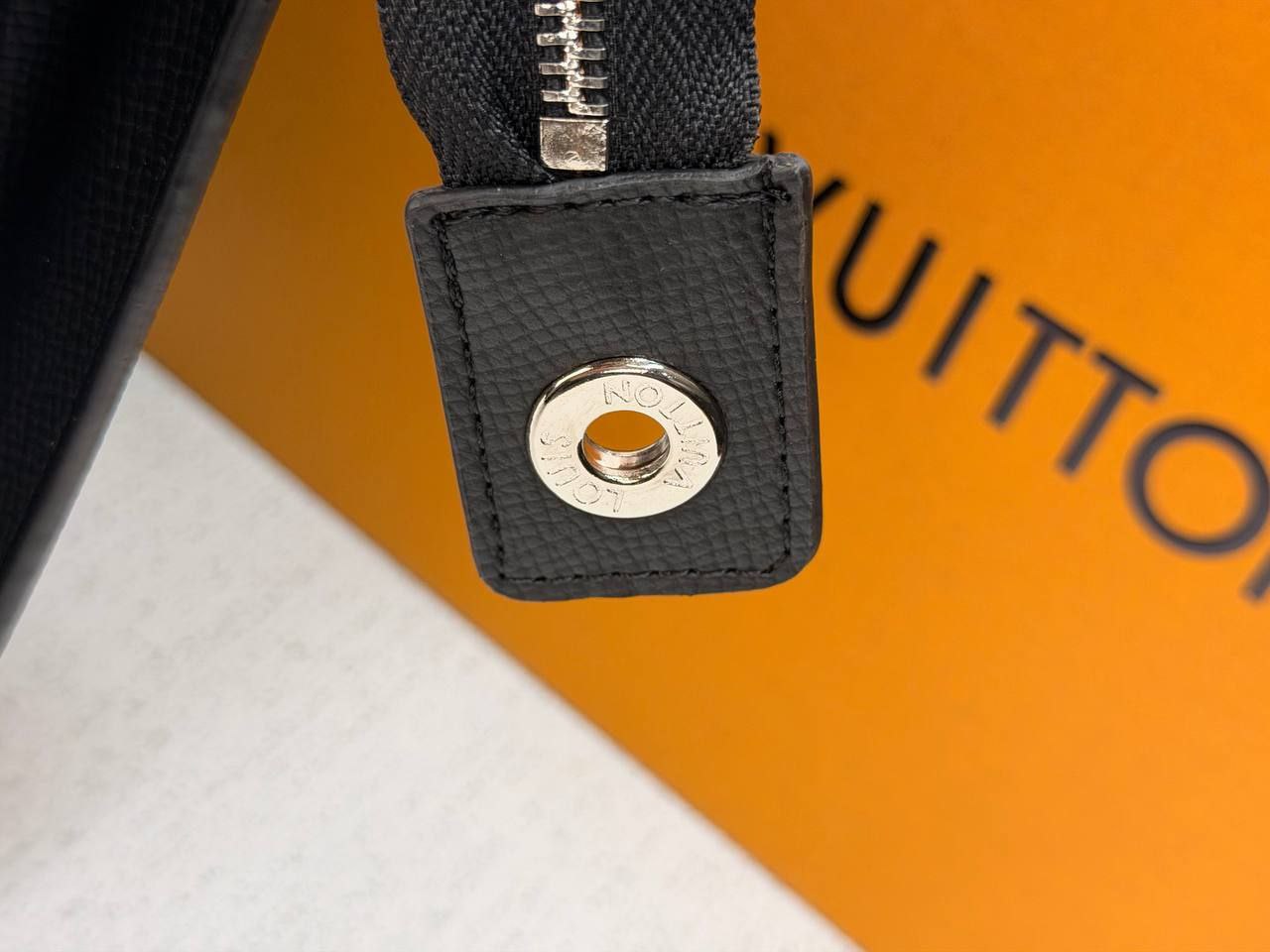 POCHETTE SAC À MAIN LOUIS VUITTON