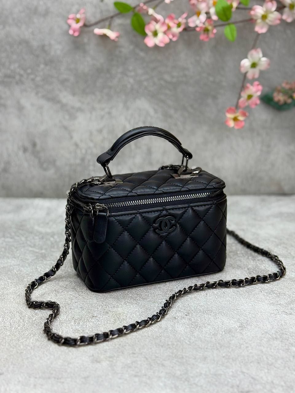 Sac Chanel - Classic Small Vanity With Chain V2