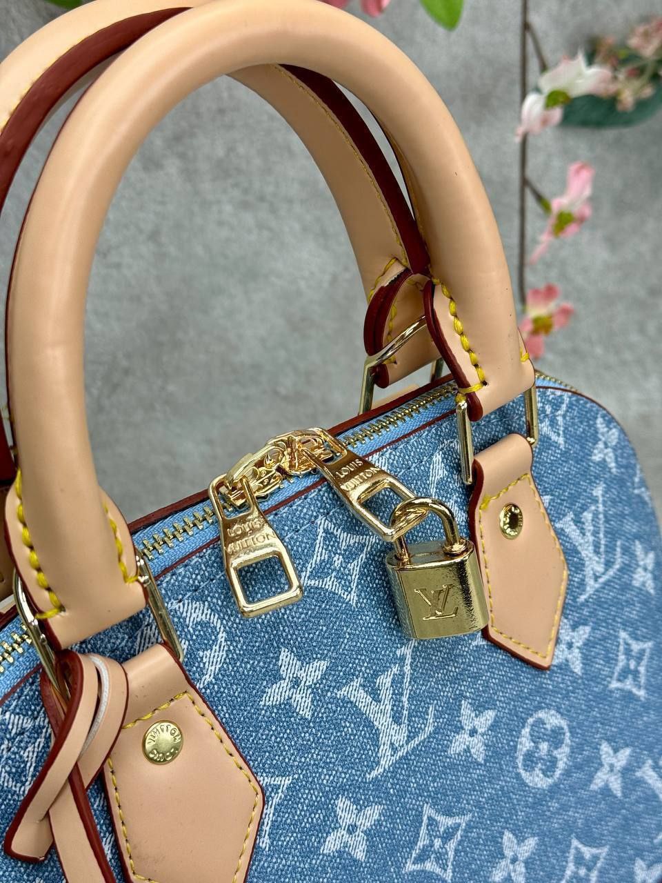 SAC Louis Vuitton - ALMA BB  