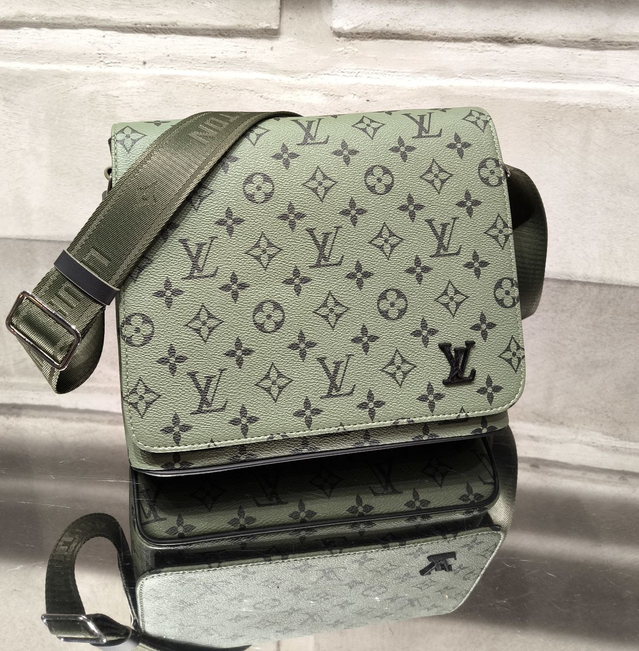 SACOCHE MESSENGER LV